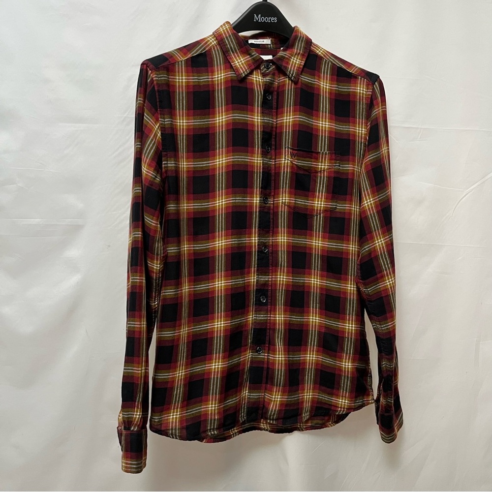 Wrangler - size s - button up plaid button up flannel - lightweight